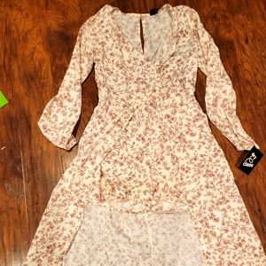 Girls Art Class walk through floral romper - size 10/12